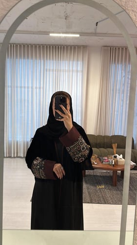 عبايه كم تطريز هندي #212