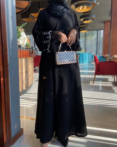 عبايه ملكي كريستال #108