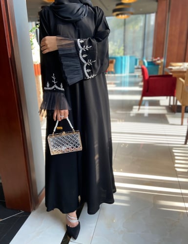 عبايه ملكي كريستال #108