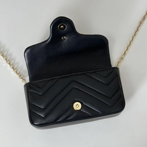 شنطة قوتشي جي جي مارومنت Gucci GG Marmont Mini 16....