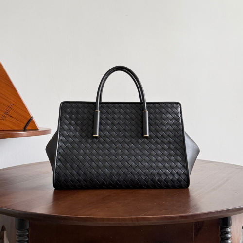 حقيبة يد بوتيغا فينيتا باربرا Bottega Veneta Small Barbara