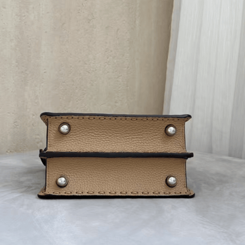 شنطة فيندي بيكابو اي سي يو مقاس Peekaboo I See You...