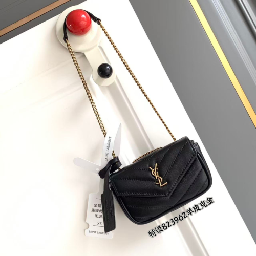 حقيبة سانت لوران LOULOU صغيرة من جلد الحمل Saint Laurent