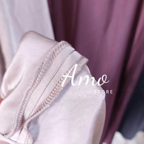 تنورة لون برغندي حرير ترند موضة ميلانو ناعمة راقية...