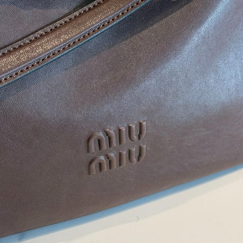 حقيبة ميو ميو مقاس 24 CM