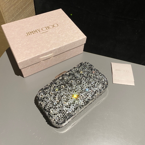 حقيبة يد كلاتش جيمي تشو مرصعة بالكريستال Jimmy Choo Cloud Clutch