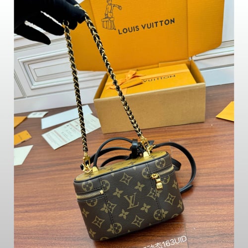 شنطة لويس فيتون M47125 LV