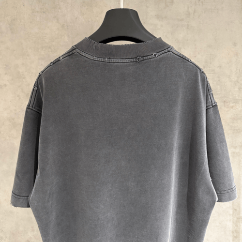 تي شيرت رجالي قطن لون رمادي بأكمام قصيرة وياقة مدو...