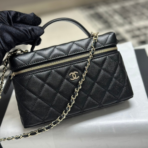 حقيبة شانيل Chanel 25C LP Long Vanity with Chain