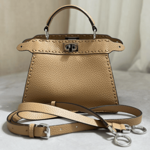 شنطة فيندي بيكابو اي سي يو مقاس Peekaboo I See You...