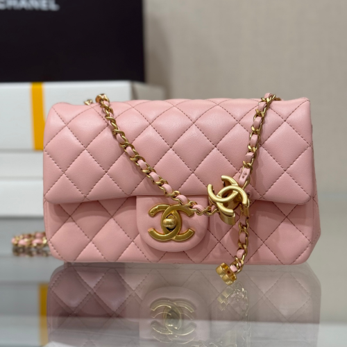 حقيبة شانيل الجديدة مقاس صغير Chanel Square Flap