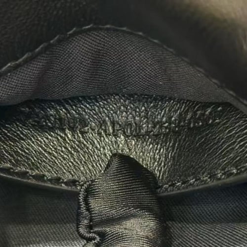 شنطة موبايل فيندي باغيت الكلاسيكية Fendi Baguette