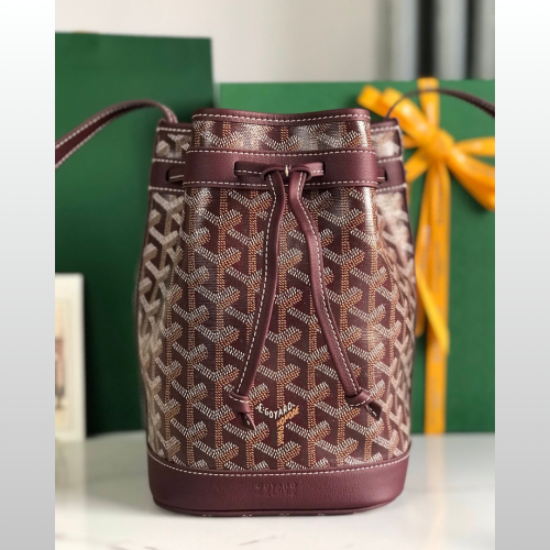 شنطة جويارد لون برغندي مقاس وسط Goyard Petit Flot...