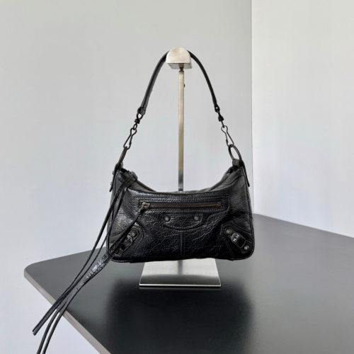 حقيبة بالنسياغا مقاس ميني لون أسود Balenciaga LE C...