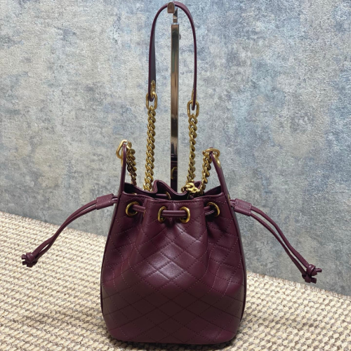 حقيبة سانت لوران كاساندر باكيت Saint Laurent Cassandre Small Bucket