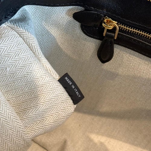 حقيبة ميو ميو مقاس 24 CM