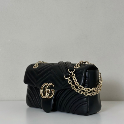 شنطة قوتشي جي جي مارومنت Gucci GG Marmont Medium S...