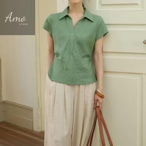 بلوزة ناعمة خامة لينين سادة نص كم بياقه زراير نص م...