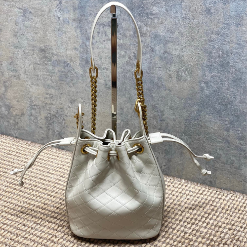حقيبة سانت لوران كاساندر باكيت Saint Laurent Cassandre Small Bucket