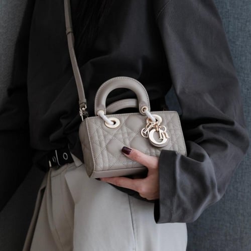 شنطة ديور Lady D-Joy Micro Bag