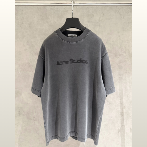 تي شيرت رجالي قطن لون رمادي بأكمام قصيرة وياقة مدو...