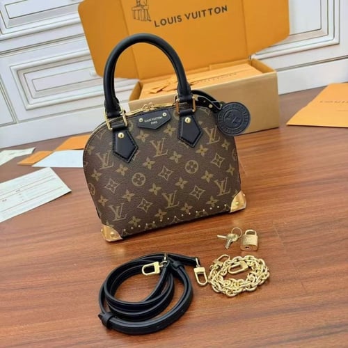 شنطة لويس فيتون M26084 Alma Trunk BB