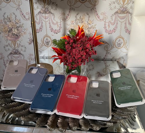 غطاء حماية من السيليكون لهاتف أبل آيفون