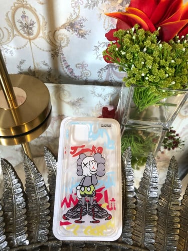 كفر حماية ايفون بأشكال منوعه