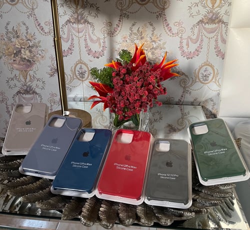 غطاء حماية من السيليكون لهاتف أبل آيفون