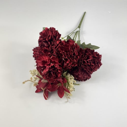 باقة ورد قرنفل فاخرة قطيفة