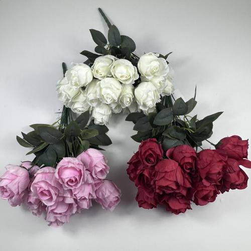 ورد جوري ١٨ وردة