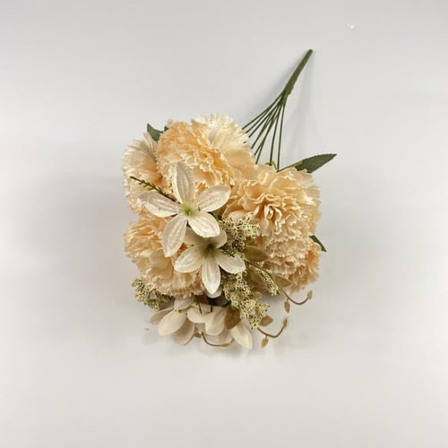 باقة ورد قرنفل فاخرة قطيفة