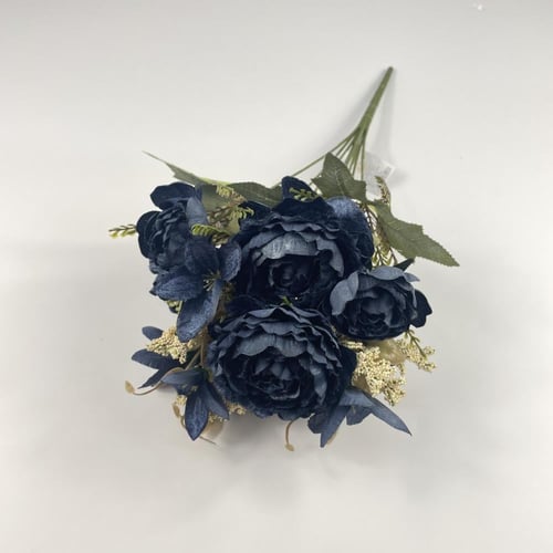 باقة ورد بيوني فاخرة قطيفة