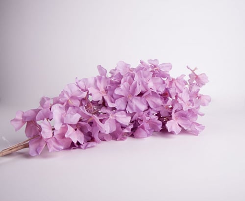 اغصان تنسيق صناعية