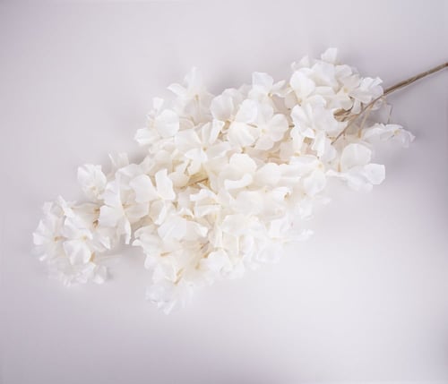 اغصان تنسيق صناعية