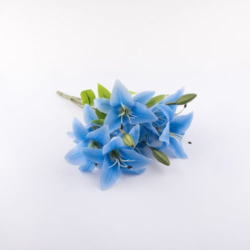 ورد كازابلانكا ( ليليوم ) صناعي