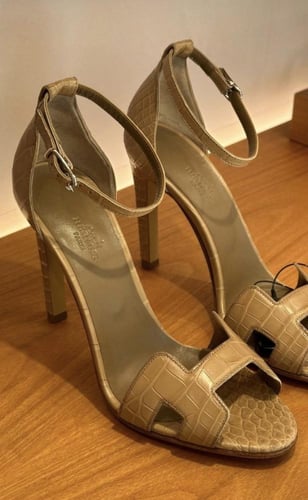 Holy 105 Sandal .