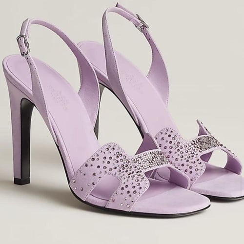 Ella 105 sandal .