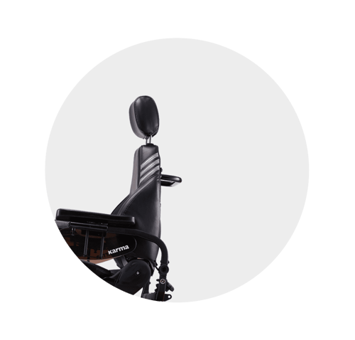 كرسي متحرك كهربائي بدفع خلفي Blazer captain kp-31....