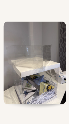 Plastic box