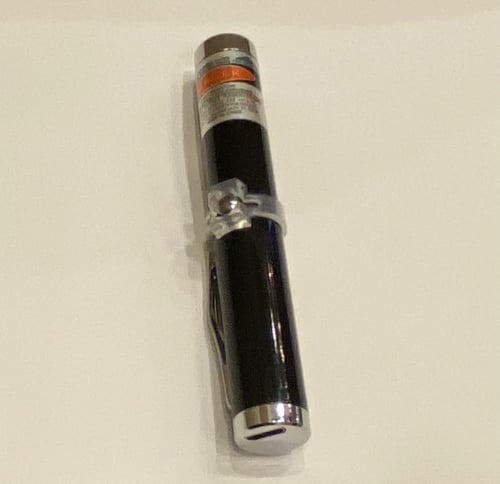 ليزر اخضر قلم شحن