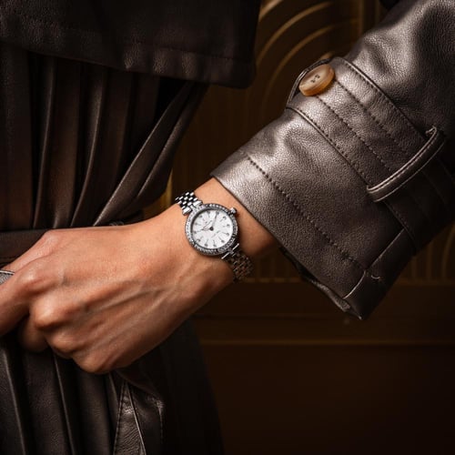 ساعة نسائية بوس كلوب 256015