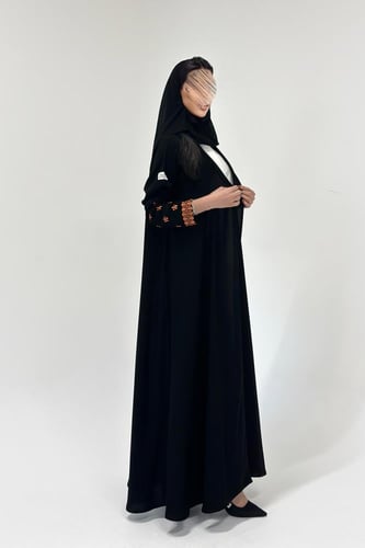 عباية ملكي بأكمام تطريز قصة نص كلوش