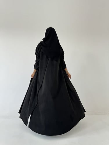 عباية شامواه مع ياقة قصة ربع كلوش