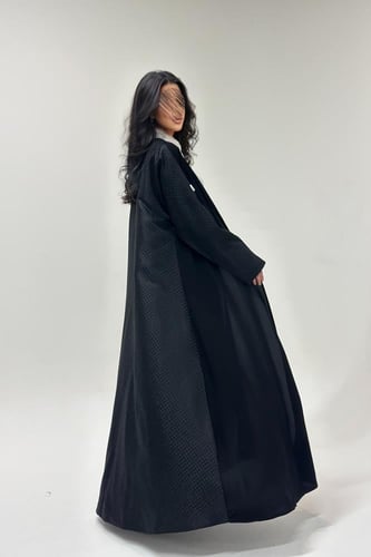 عباية كريب مع تفته كلوش