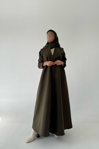 عباية جوخ مع ياقة قصة ربع كلوش