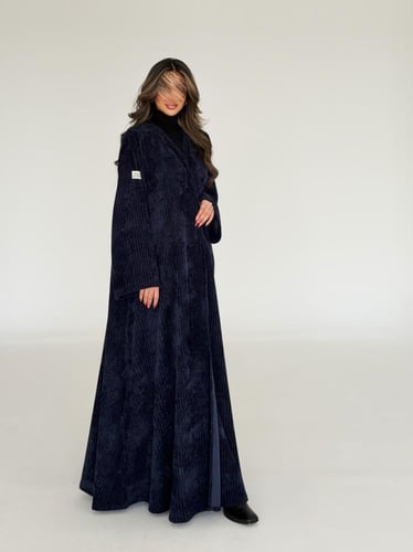 عباية صوف كحلي قصة نص كلوش