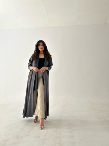 عباية كريب بارد نص كلوش