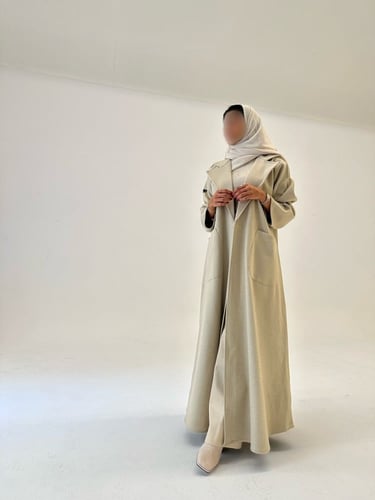 عباية جوخ مع جيوب قصة ربع كلوش