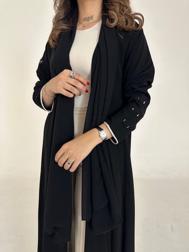 عباية كريب ملكي اسود فاحم